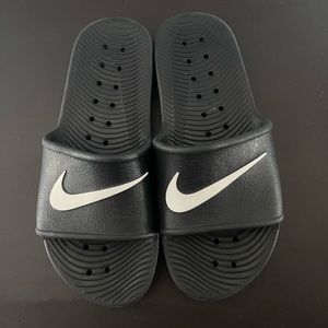 Nike slides womens 9